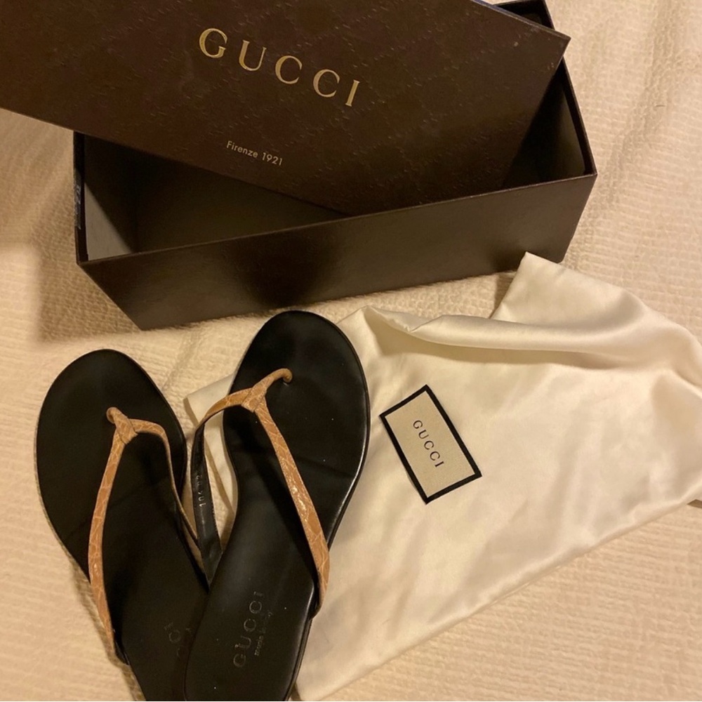 Gucci Crocodile Leather Thong Sandals